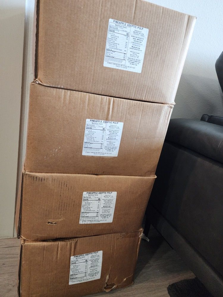PINEAPPLE PUREE -- 220lb of Aseptic 🍍 Puree- 44LB Boxes