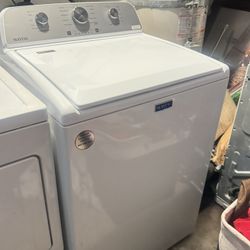 Maytag - 4.5 Cu. Ft. Washer