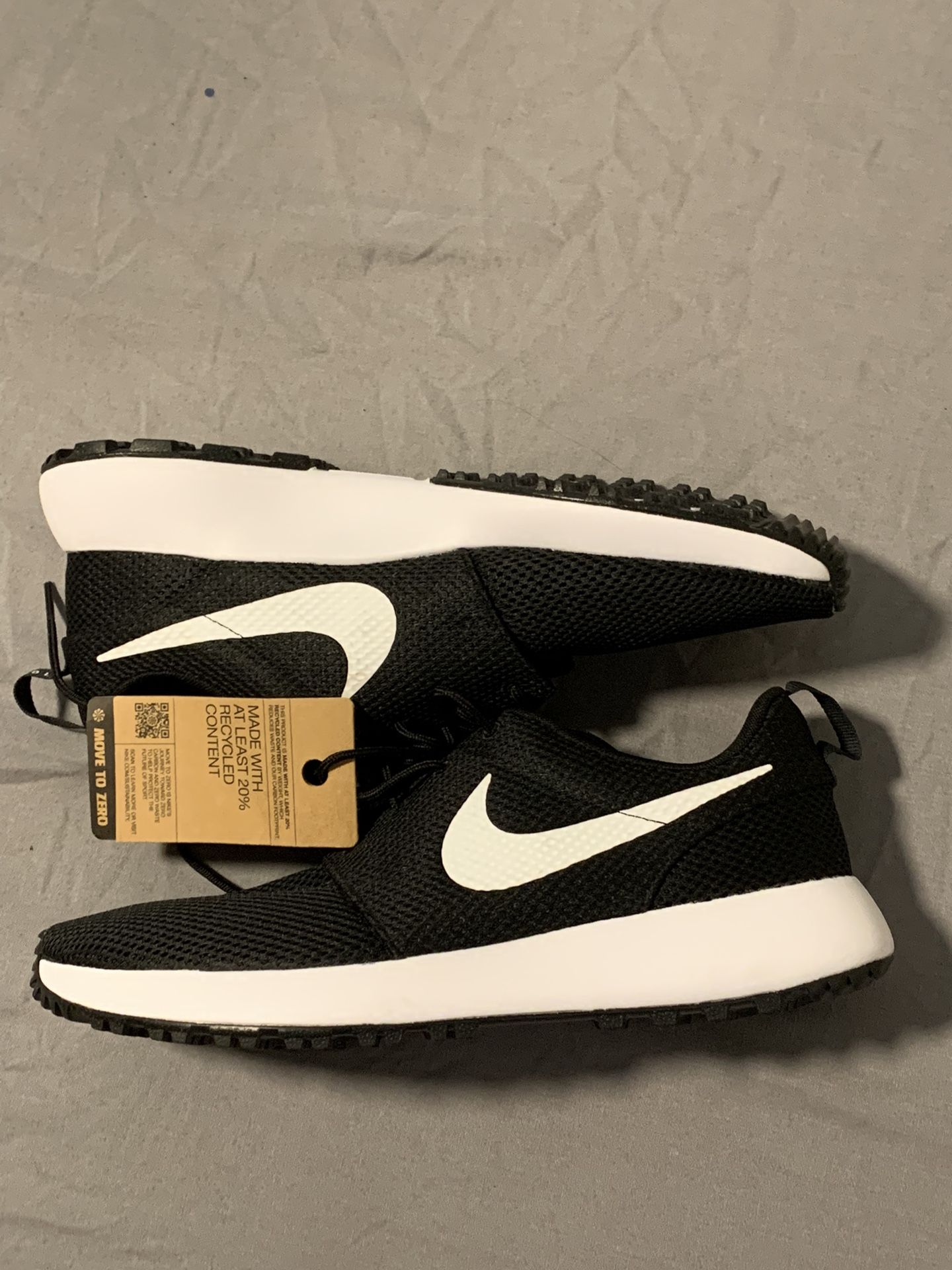 Nike Men’s Roshe