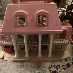 Vintage Little Tikes  Dollhouse Mansion