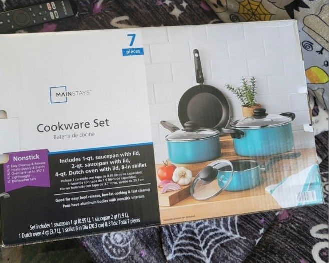 Mainstays 7 Piece Non-Stick Cookware Set Aluminum Teal