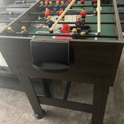 Nice 4 In 1 Game Set Never Used 