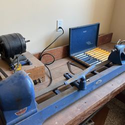 Wood lathe