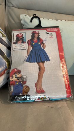 Super Mario Women’s Costume