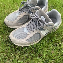 New Balance 2002R Steel Orca Men's Size 9.5