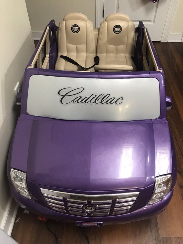 Power wheels Cadillac Escalade purple rarely used