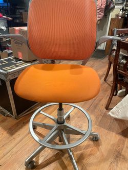 Tall desk chair