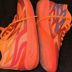 LaMelo ball Puma MB.02 Supernova 