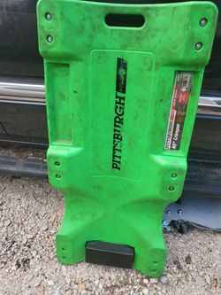 Pittsburgh low profile creeper 300lb 40inch 6 wheel great condition