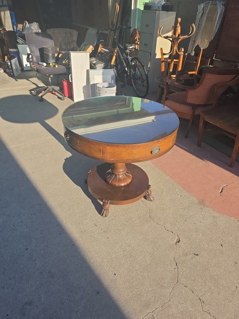 Antique Empire Round Table
