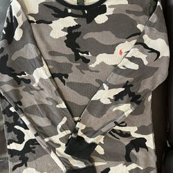 Ralph Lauren longsleeve size S/M - $17