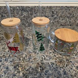 (NEW) HOLIDAY GLASSWARE