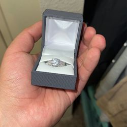 Women’s Engagement Platinum Silver Ring Size 10