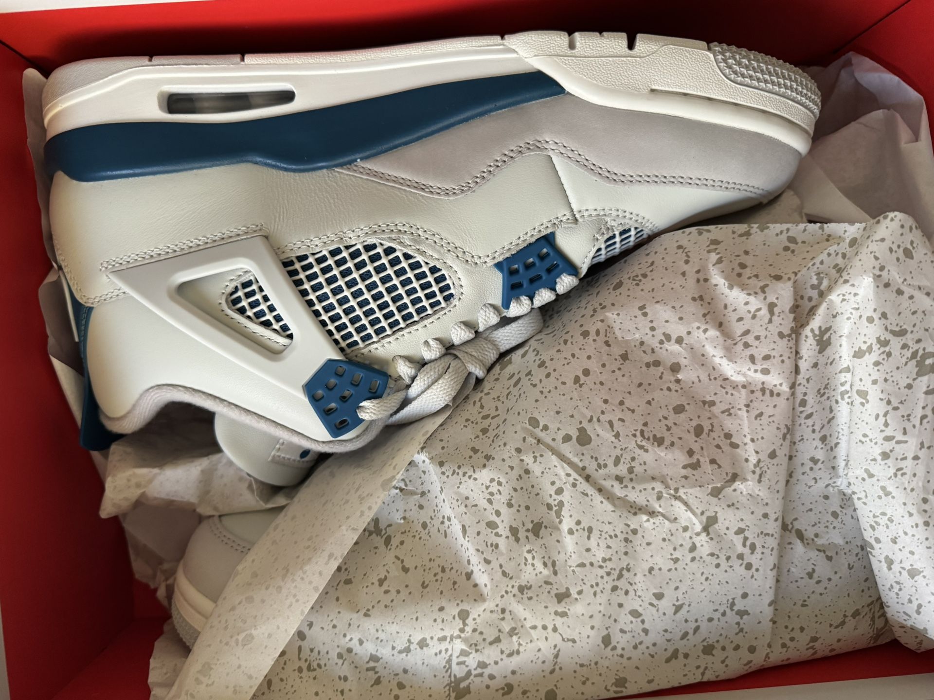 Jordan 4 Military Blue 8.5M