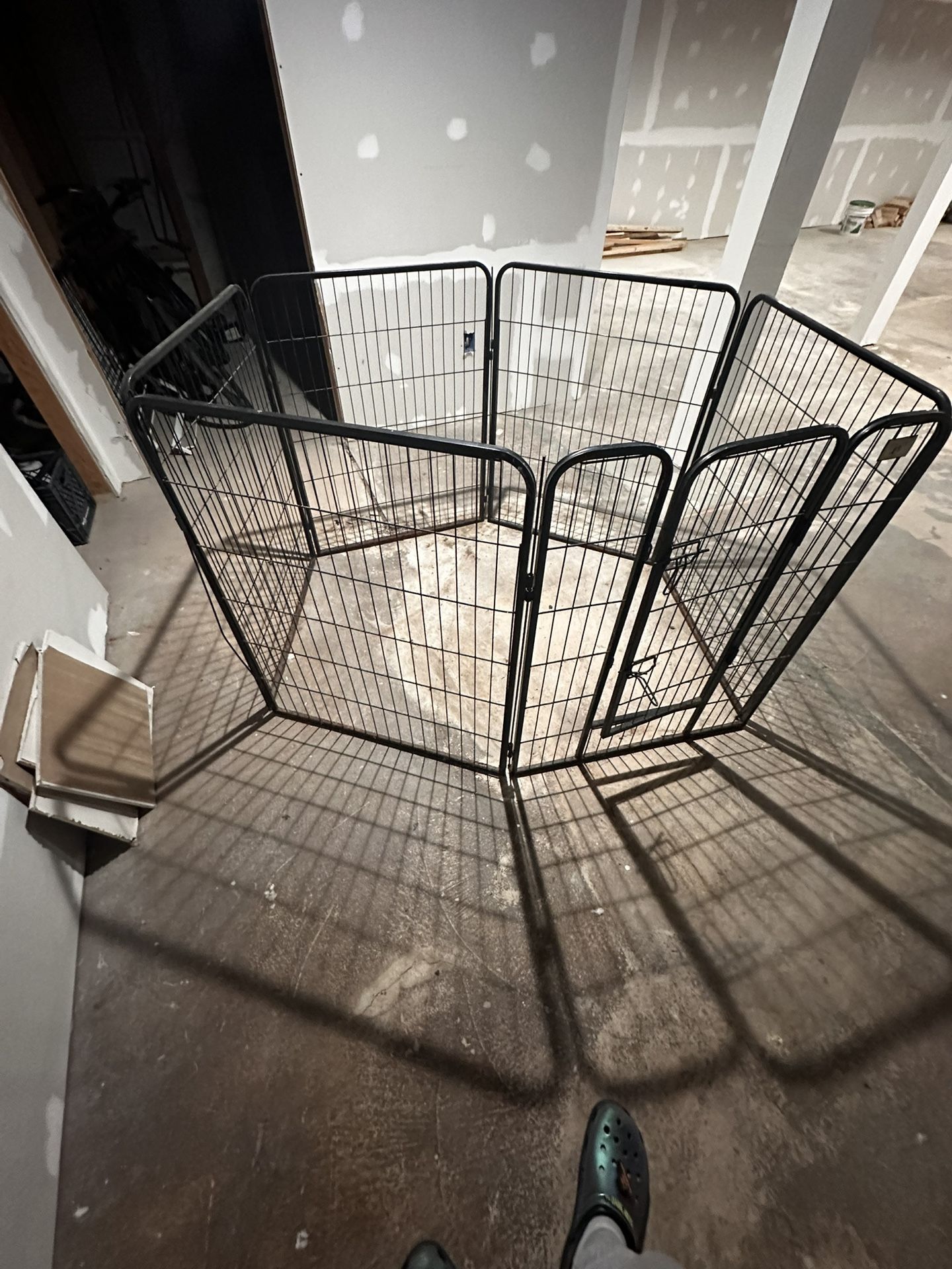 Dog pen