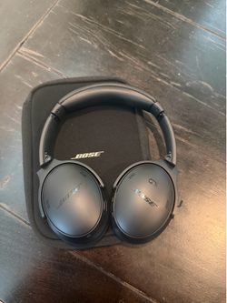 Bose QuiteComfort headphones