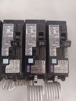 Siemens dualfunction AFCI and GFCI circuit breakers with pigtail or plug on neutral