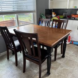 Dining Set