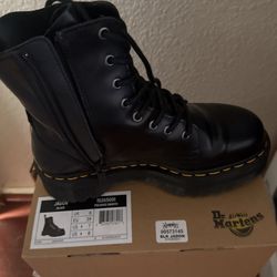 Dr. Martens Airwair USA Size 8