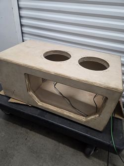 Custom Box 2 8in $300