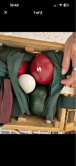 Bocce Ball Set with Carrying Case