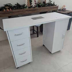 Cosmetic Work Table/Desk