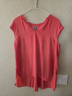 Coral V-Neck Hi-Low Blouse M