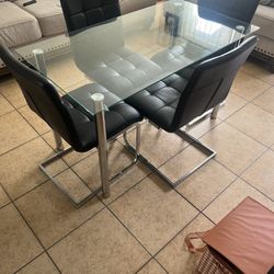 Dining table 4 chairs