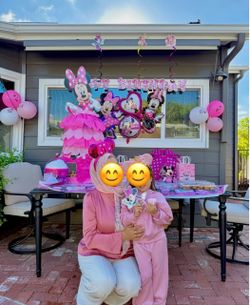 Mini mouse party decoration