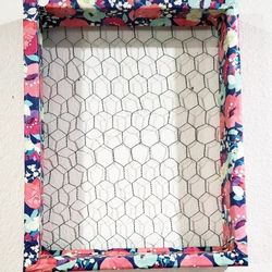 Floral Print Wire Back Hanging Jewelry Holder 12in x 15in