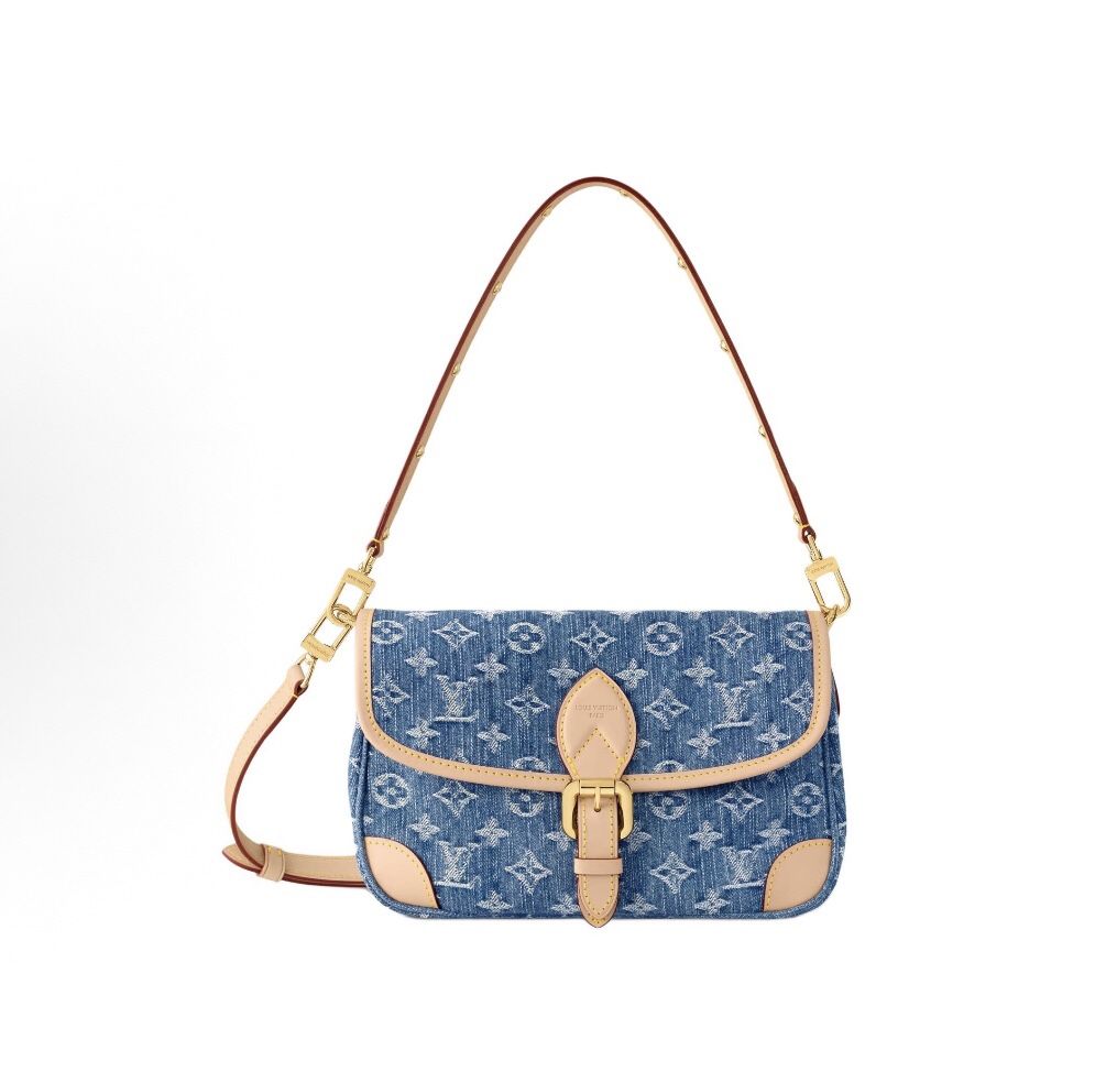 LOUIS VUITTON Diane Blue Denim Logo Full Print Monogram Denim Crossbody Shoulder Bag(18)12