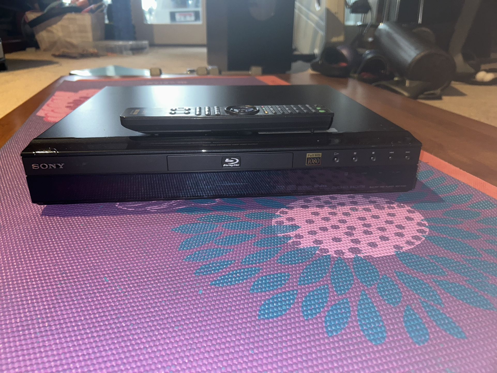 Sony Blue Ray Dvd Player And Remote