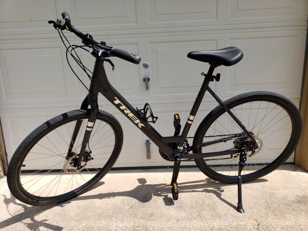 2021 Trek Verve 1 Lowstep Hybrid Bike