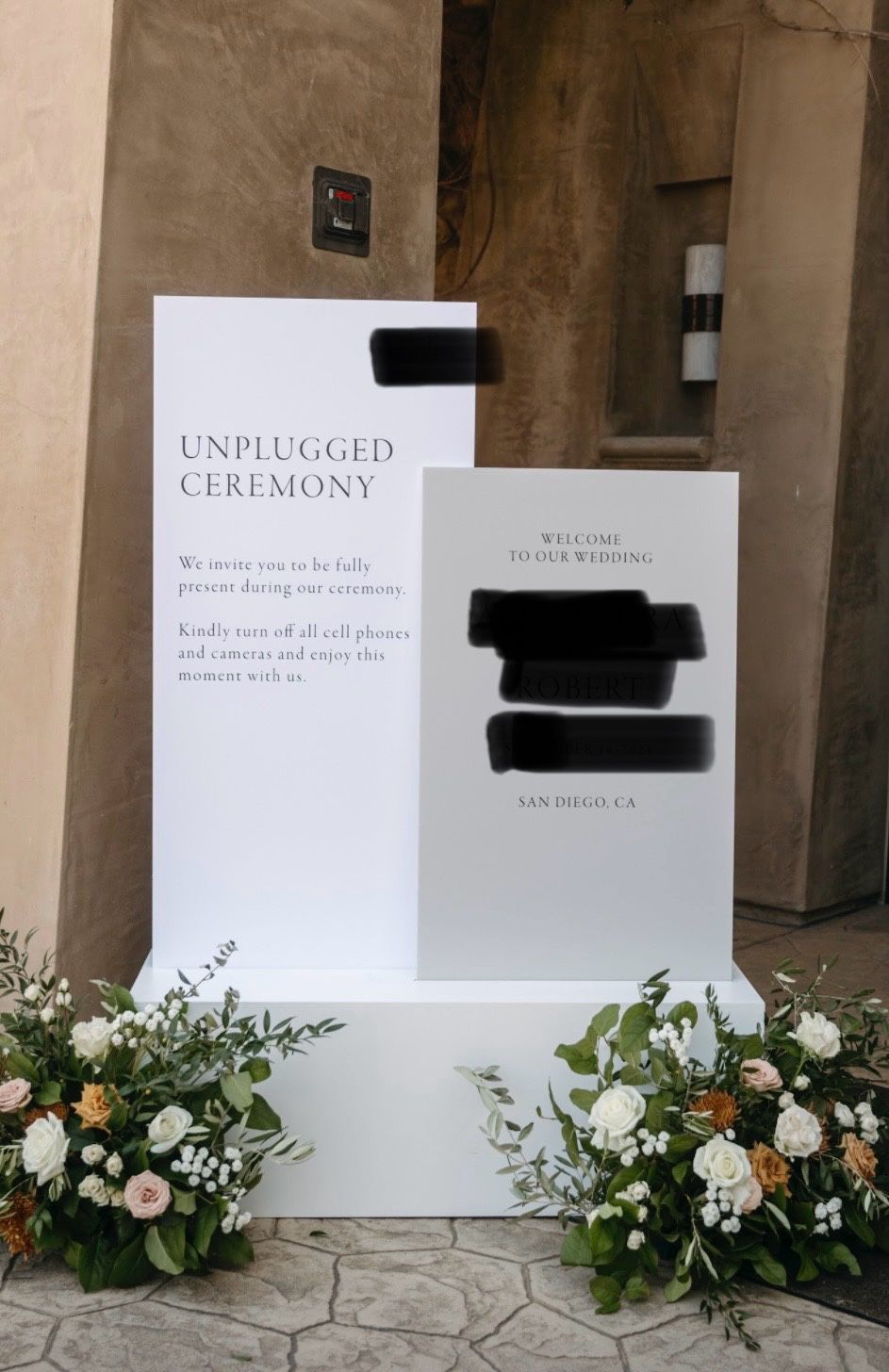 Wedding Dual Sign Bases/Stand