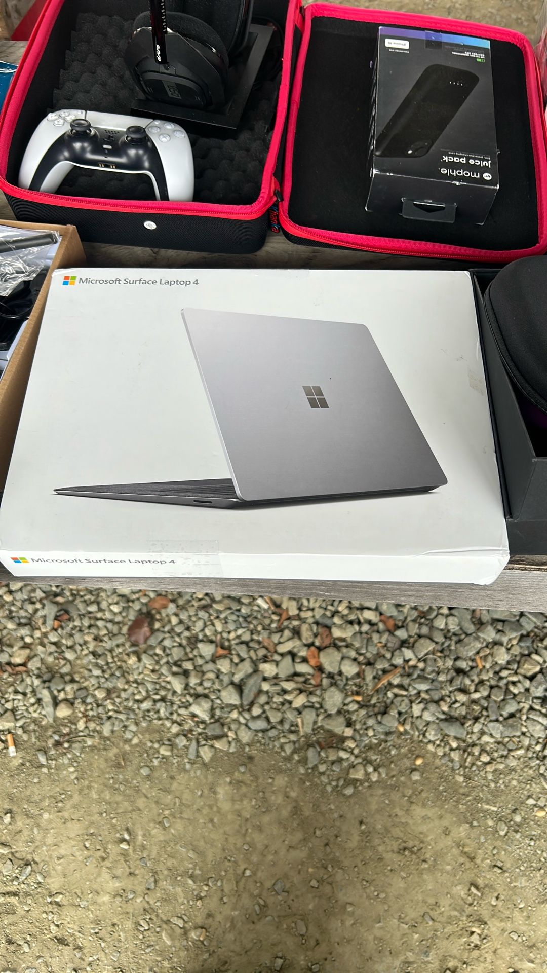 Microsoft Surface Laptop 4