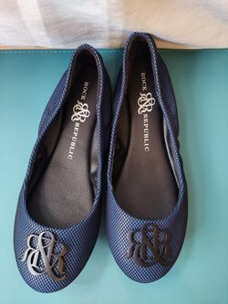 New Rock & Republic Flats / Women's slip on shoes  - 6.5