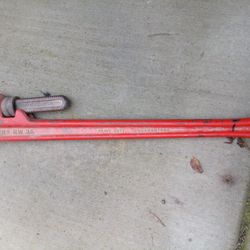 Pipe Wrench 