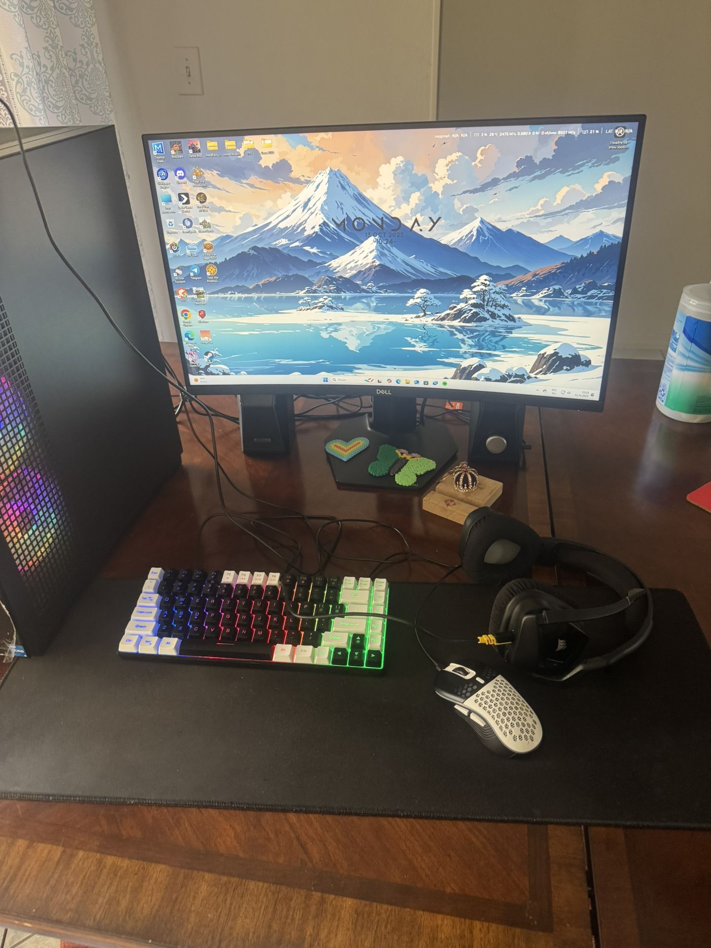Full Gaming PC Setup – i5, RTX 4060, 16GB RAM, Dell 27” Curved Monitor, Accessories Included