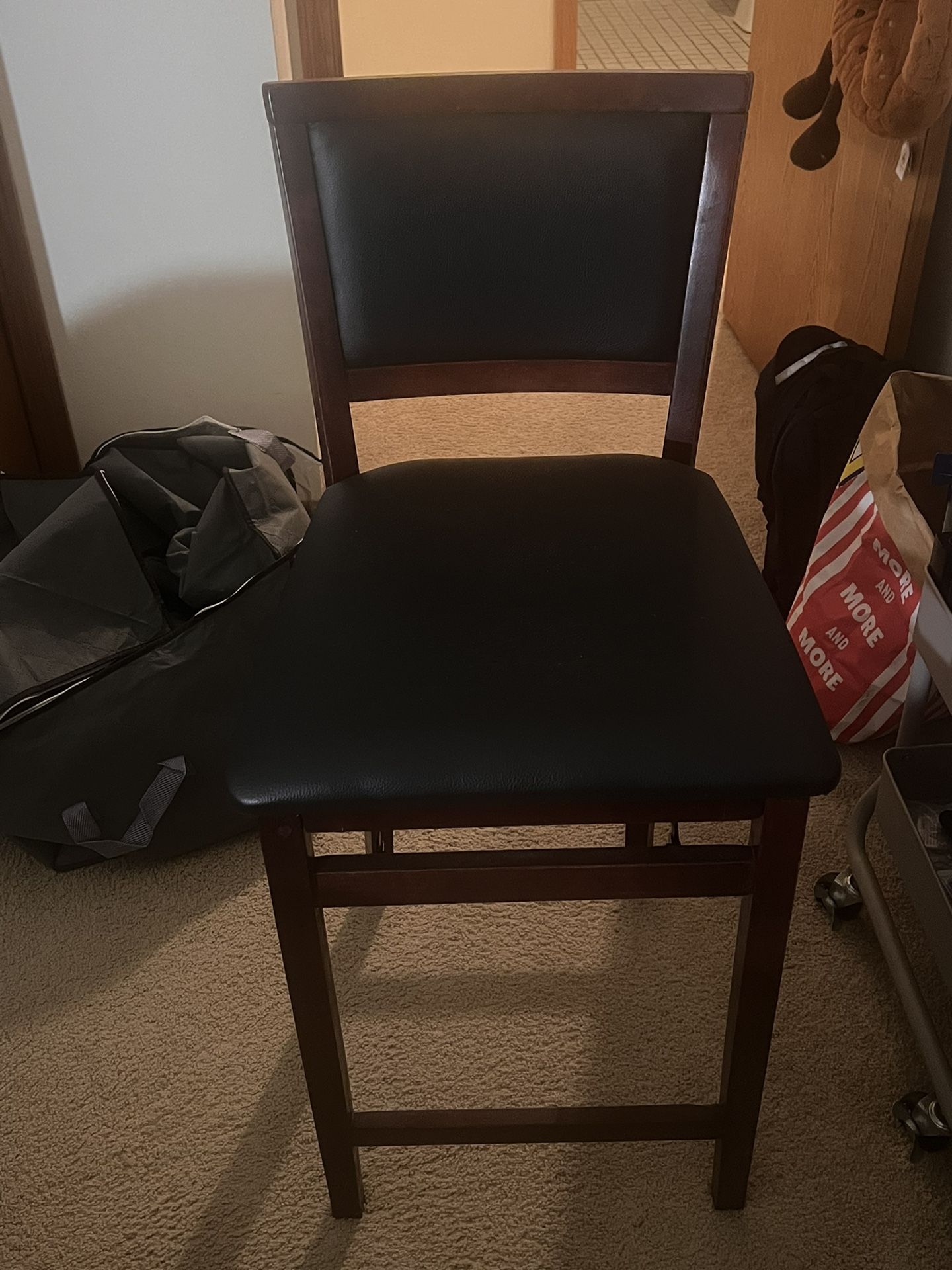 Set of 4 Wooden Bar Stools