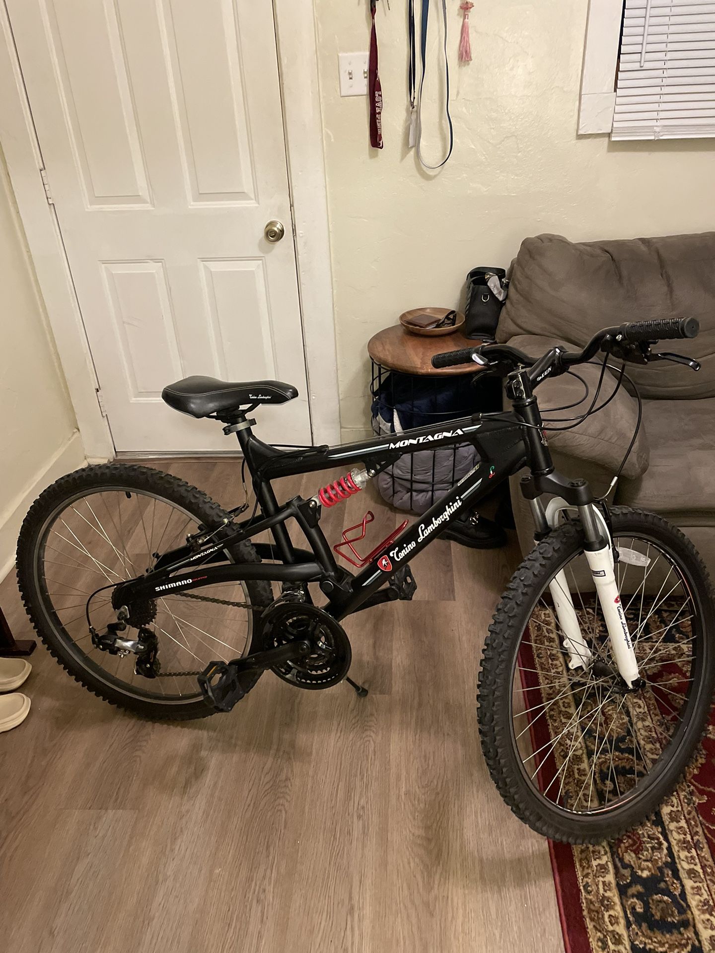 Lamborghini Montagna Dual Suspension 24 Speed Mountain Bike