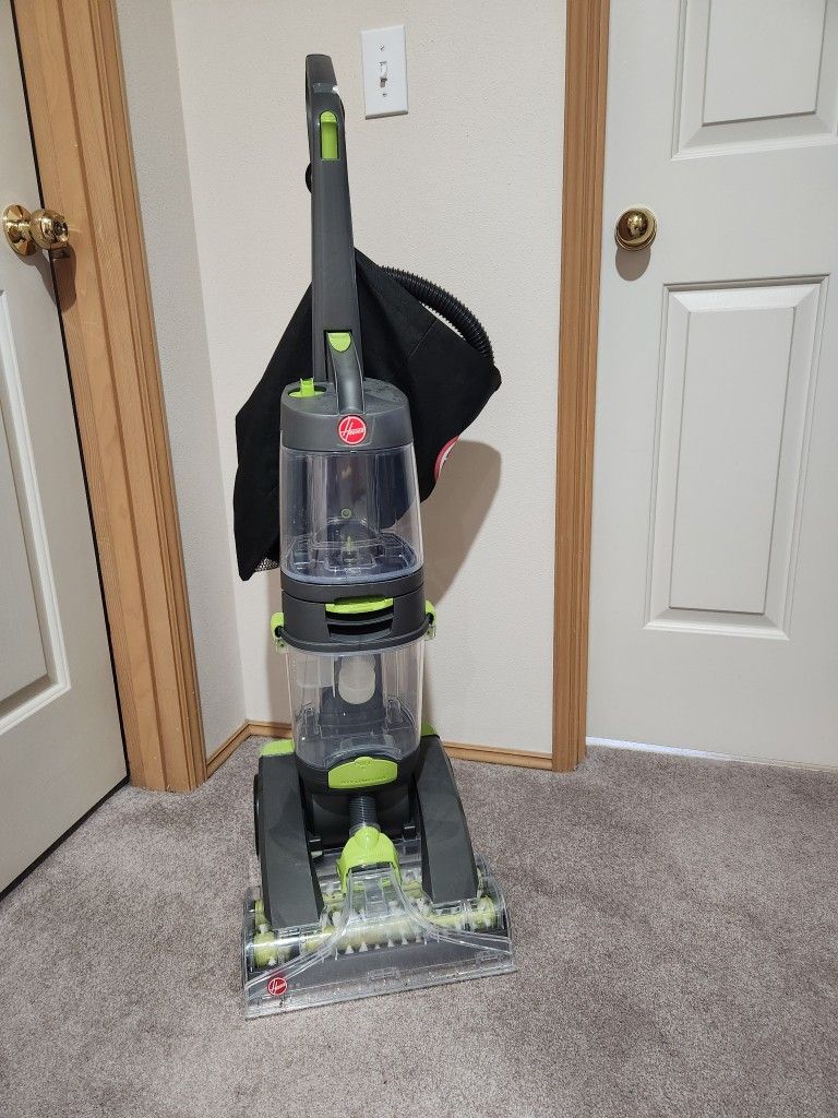 Hoover Carpet Cleaner