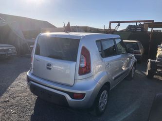 2012 Kia Soul 70k miles 2.0 engine