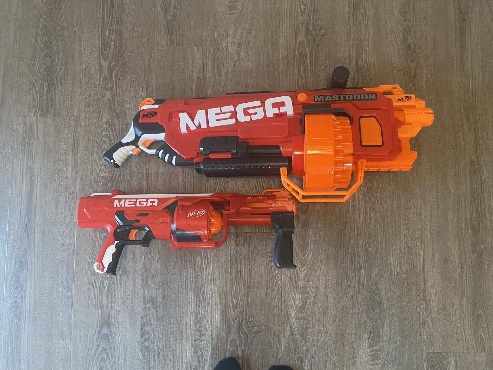 Nerf Mega Series Guns (large)