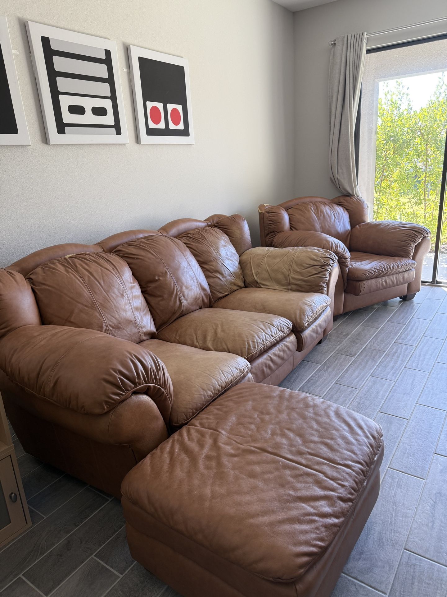 Lane Leather Living room Set - Moving Must Go!