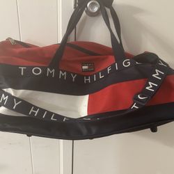 Tommy Hilfiger travel bag