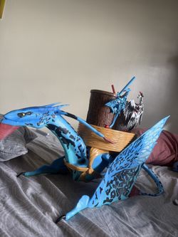 Avatar Popcorn Bucket With 2 Avatar Cups