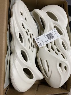 Foam Rnnr Sand Deadstock Size 12 
