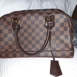 Louie Vuitton Handbag 