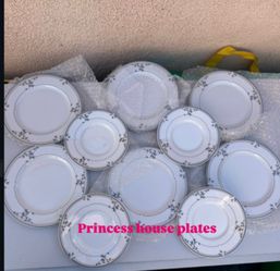 $50 for all Princess house plates