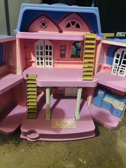 Dollhouse